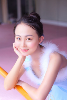 12龚玥菲新金梅3d观看