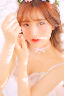 保护特蕾丝